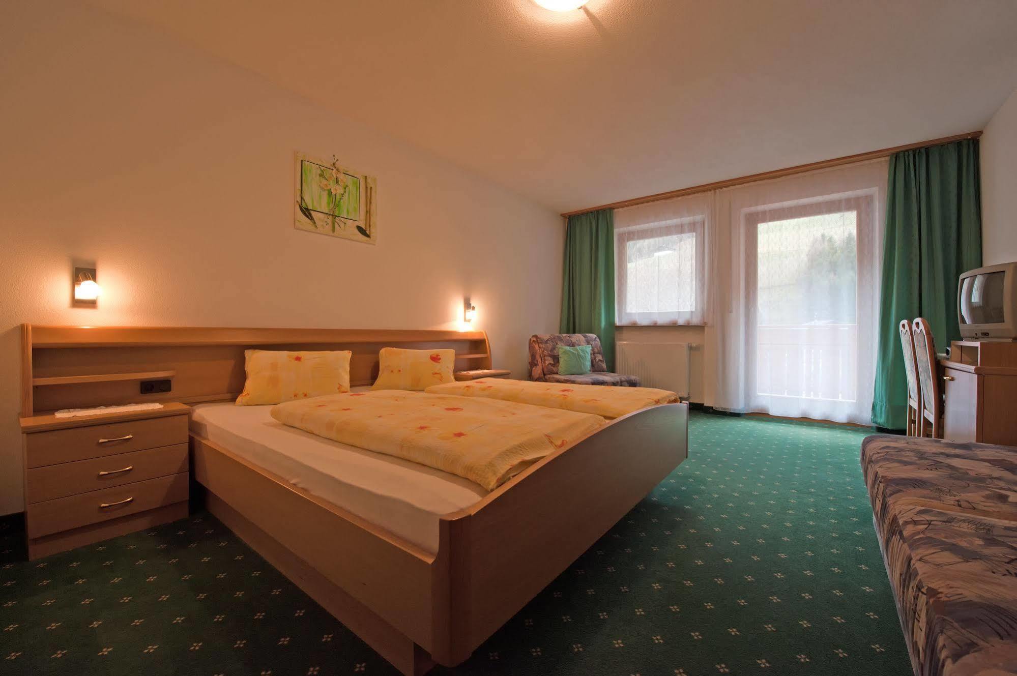 Hotel Sonja كاديبيترا المظهر الخارجي الصورة